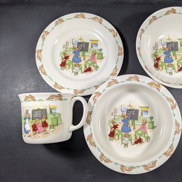 Bunnykins by Royal Doulton - 4 piece Bone China Set - Picture 1 of 4